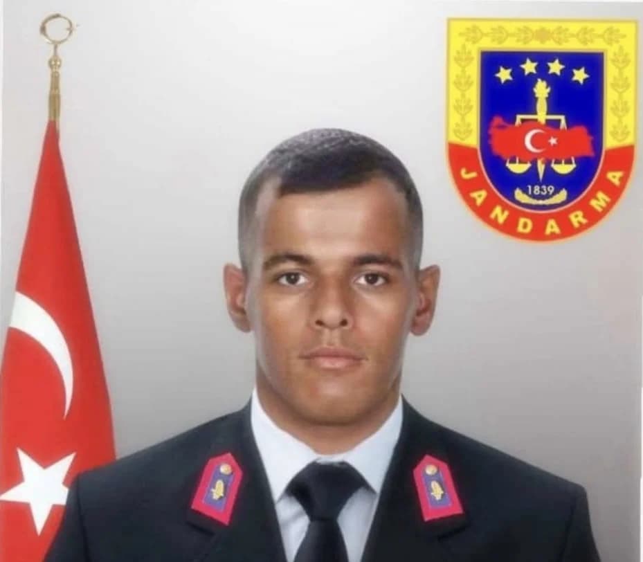 Elazığ’da Kalp Krizi Geçiren Jandarma Astsubay Ahmet Tekbaş, Memleketinde Defnedildi