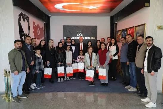 Doğubayazıt Ahmed-i Hani Meslek Yüksekokulu Hayalleri Kuklaya Dönüştürdü