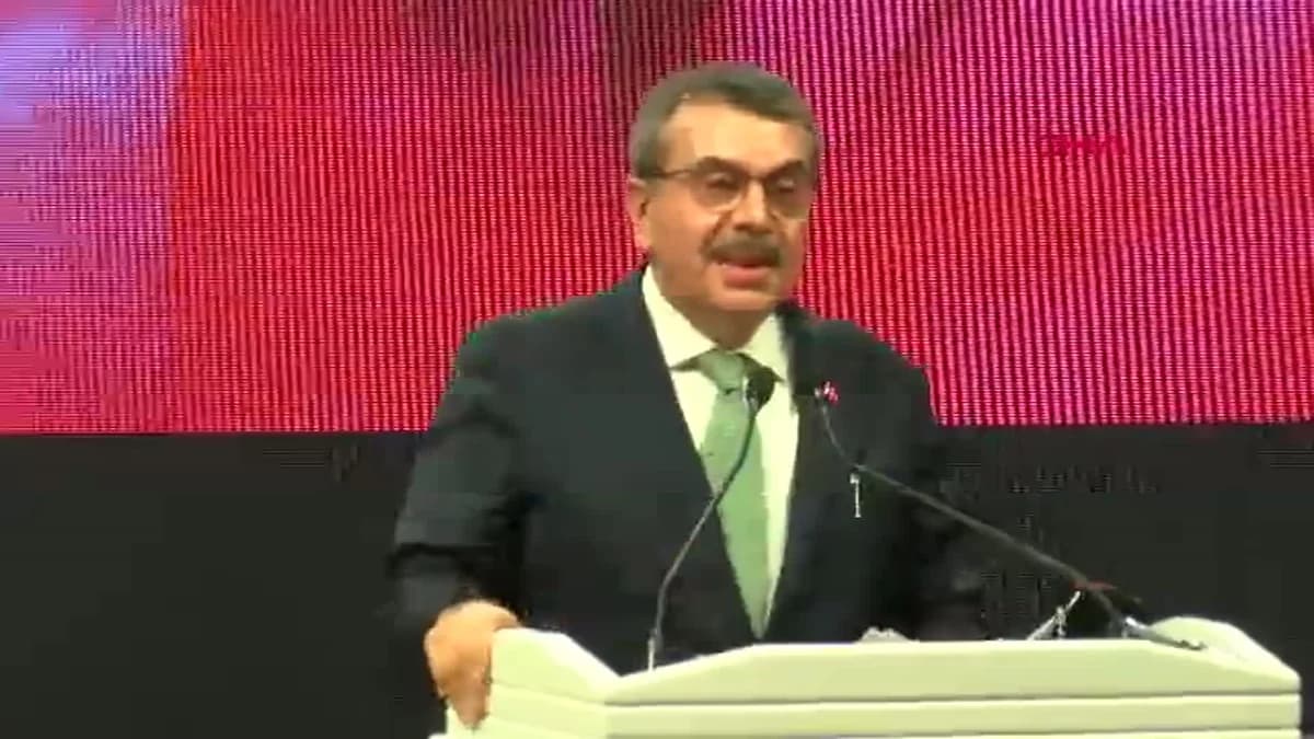 Bakan Tekin’den İstiklal Marşı’na Övgü: 12 Mart Tarihin Dönüm Noktasıdır