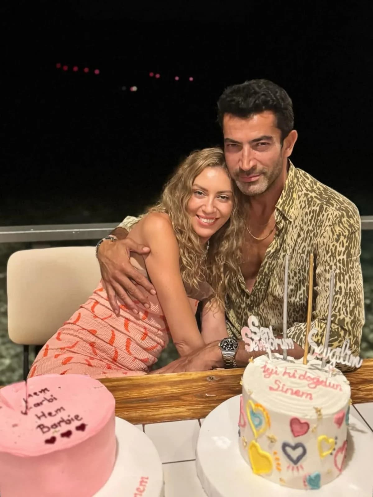 Sinem Kobal’a Özel Doğum Günü Pastası: Hem Harbi Hem Barbie
