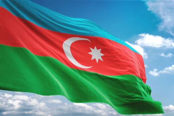 Azerbaycan, İran’daki Diplomatlarını Geri Çekti