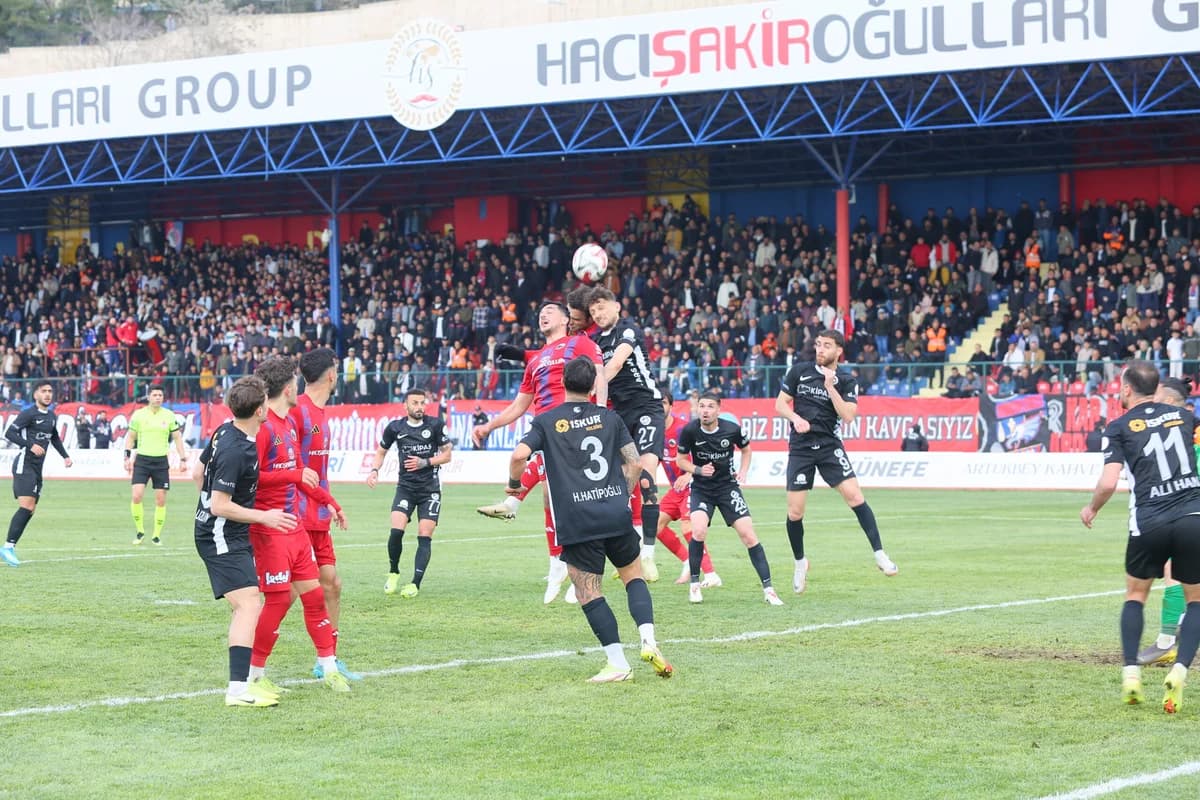 Mardin 1969 Spor, Kahramanmaraş İstiklal Spor’u Yenerek Play-Off’u Garantiledi