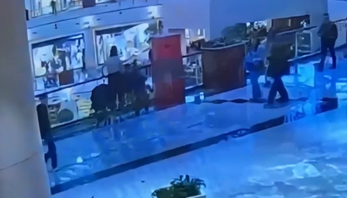 Sarıyer AVM’de Şok Eden Hırsızlık: 10 Yaşındaki Çocuğun 92 Suç Kaydı Çıktı!
