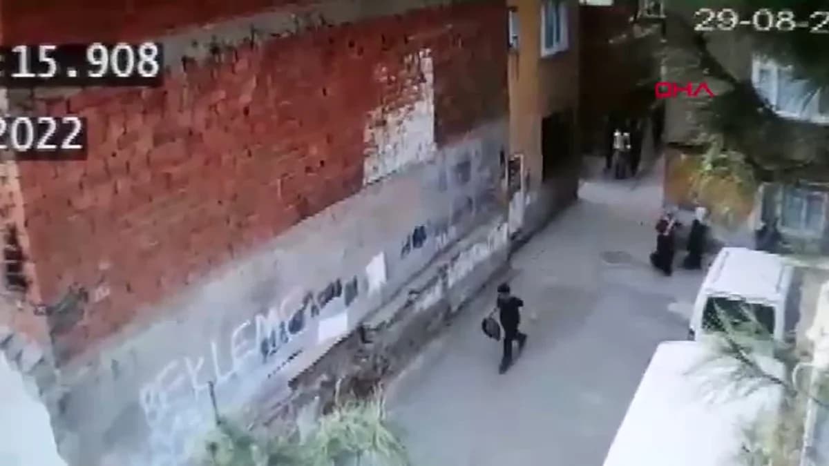 Diyarbakır’da Kız Çocuğunun Fotoğrafını Çektiği İddiasıyla Öldürülen Ergün Arslan Davasında Talep: Eşi, Sanıklar İçin Ağırlıklı Müebbet İstedi