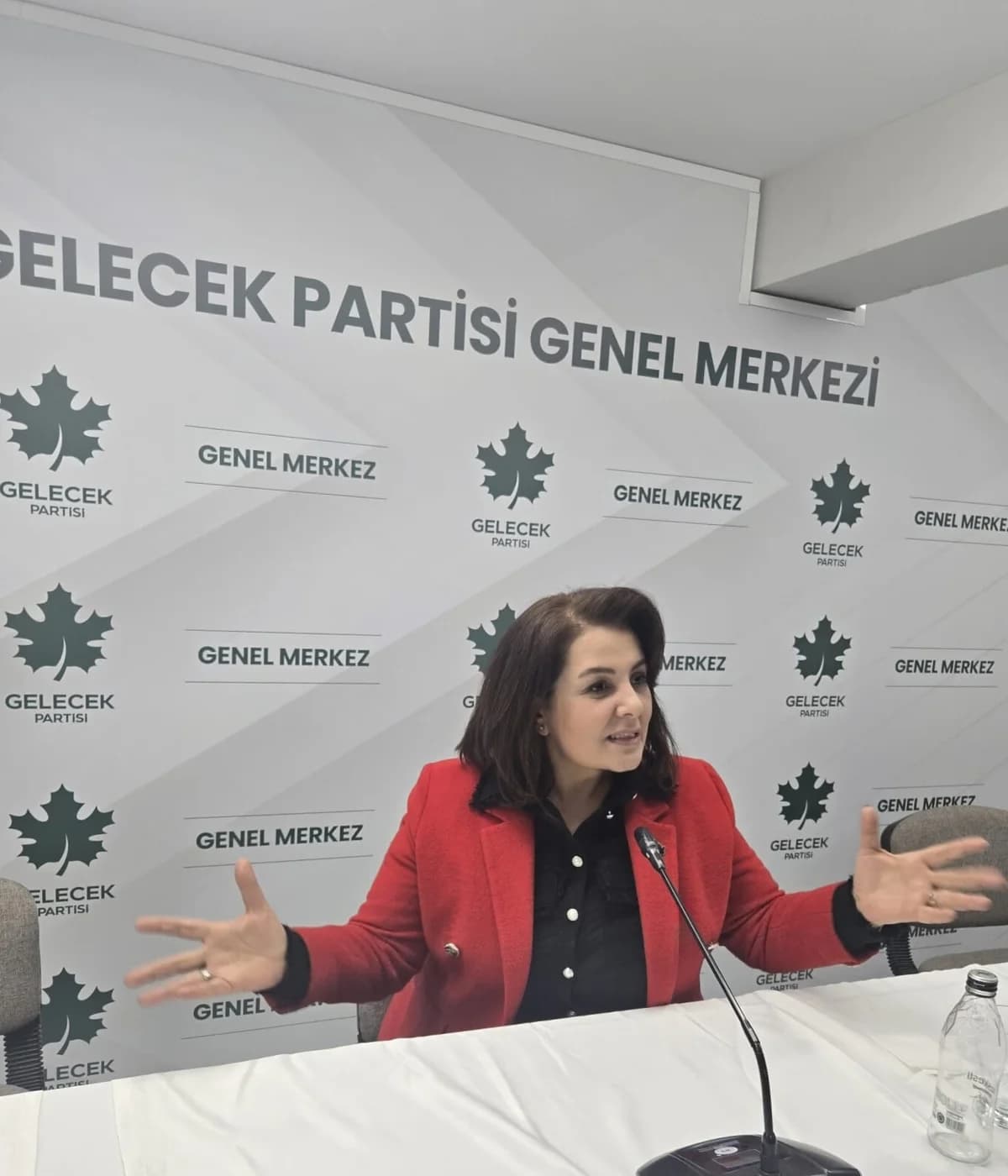 Gelecek Partisi’nden İran’daki Kız İlahkorunun Hedef Alınmasına Sert Tepki