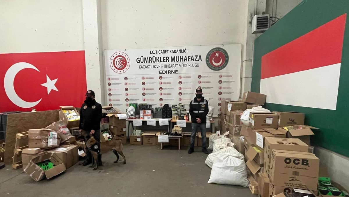 Kapıkule’de TIR’dan Uyuşturucu ve Milyonlarca Kaçak Sigara Malzemesi Çıktı!