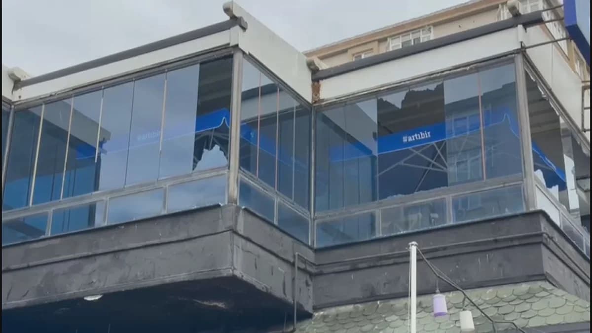 Büyükçekmece’de Hesap Tartışması Kanlı Sonuçlandı