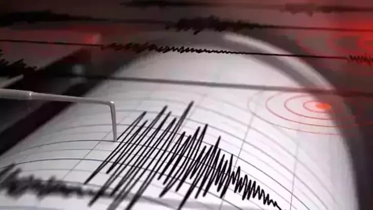 Tonga Açıklarındaki Şiddetli Deprem: 7.6 Büyüklüğünde