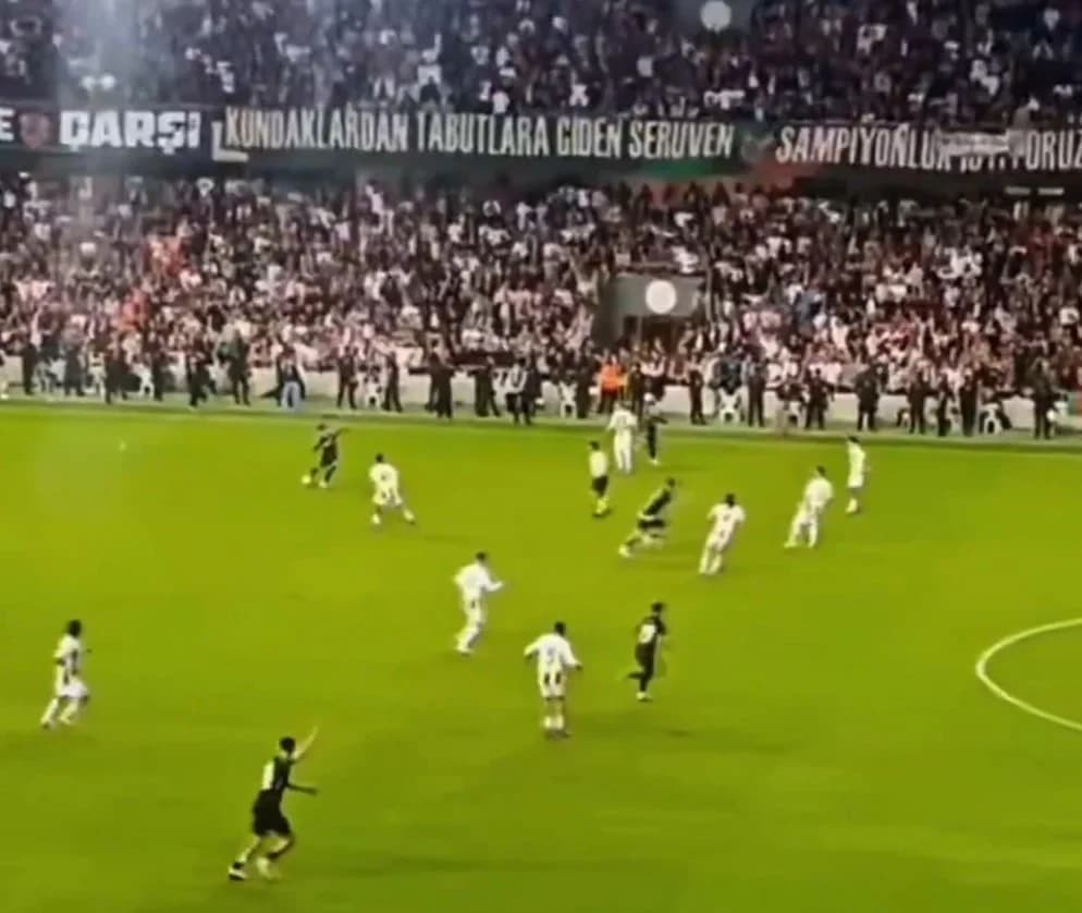 Karşıyaka’da Hayal Kırıklığı: Başkan Cicibaş’tan Özür ve Devam Mesajı