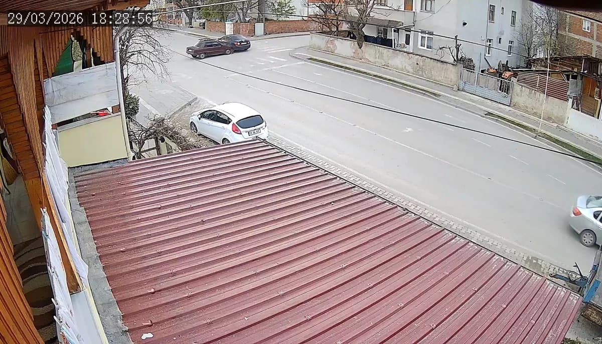 Tokat’ta Otomobil Çarpışması: 2 Yaralı