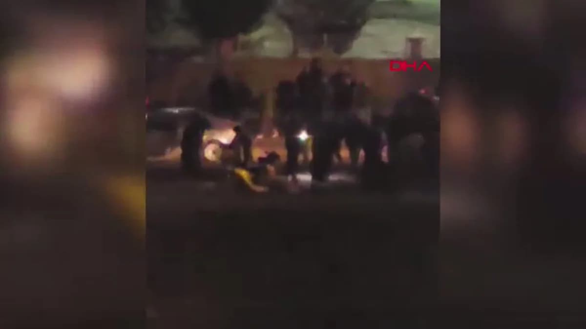 Ankara’da Minibüs Otomobille Çarpıştı: 2 Kayıp, 12 Yaralı