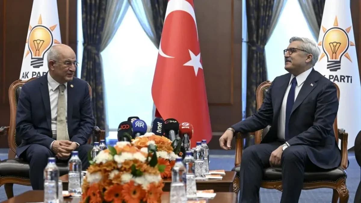 Üç Bayram Sonra CHP Heyeti AK Parti Genel Merkezini Ziyaret Etti