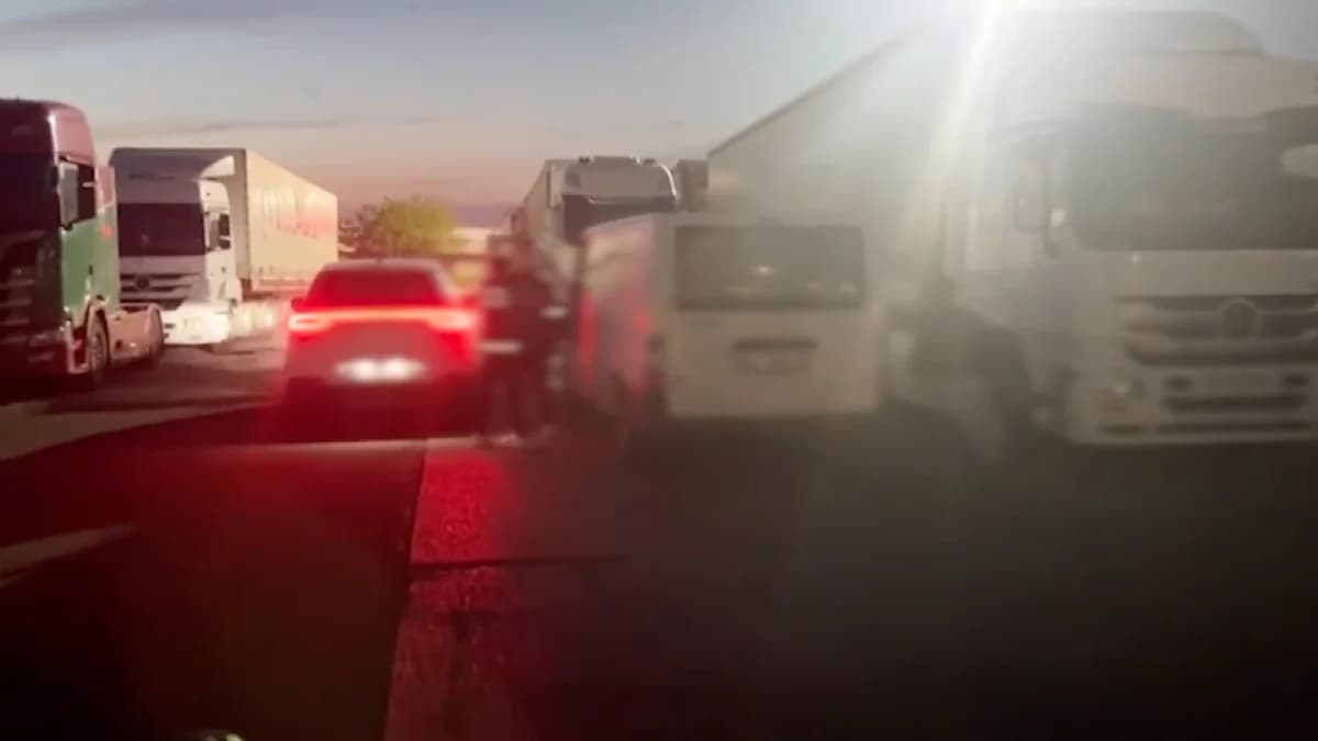 Tuzla’da Nefes Kesen Operasyon: 150 Bin Uyuşturucu Hap Ele Geçirildi
