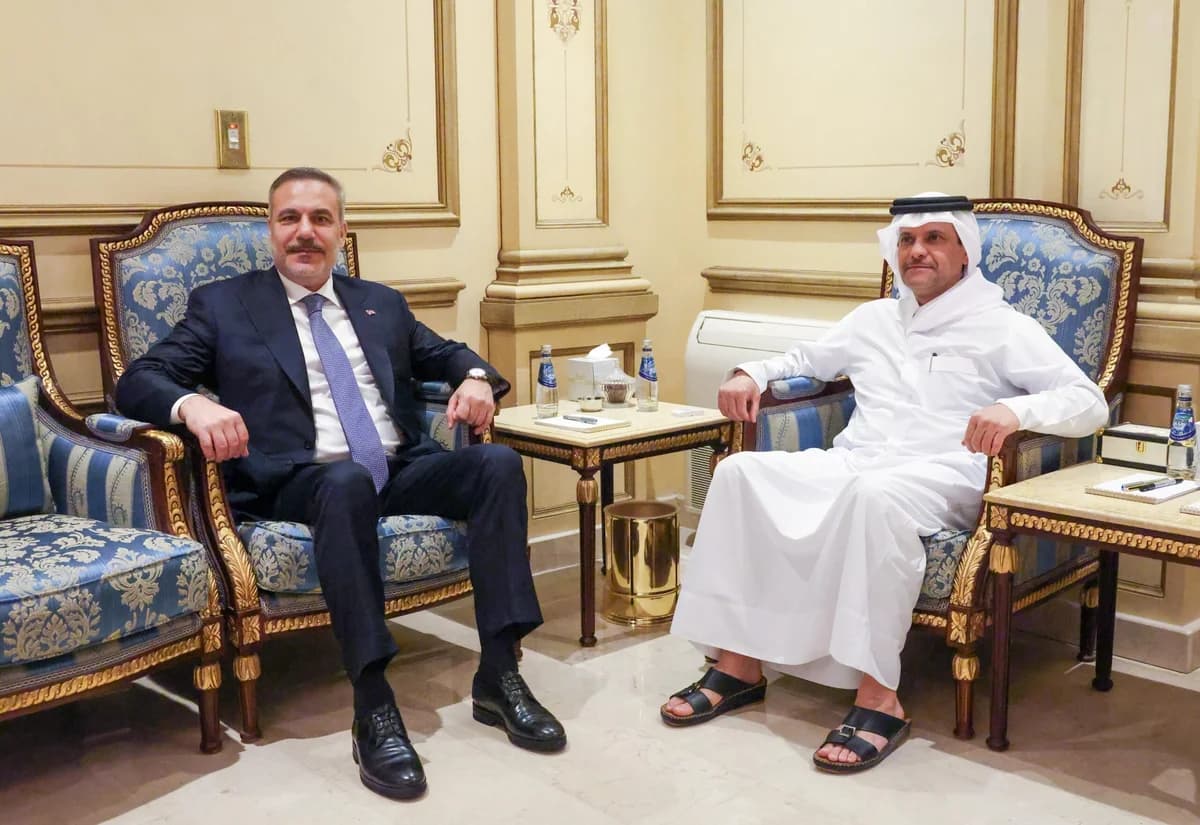 Bakan Fidan ve Katar Savunma Bakanı Doha’da Bir Araya Geldi