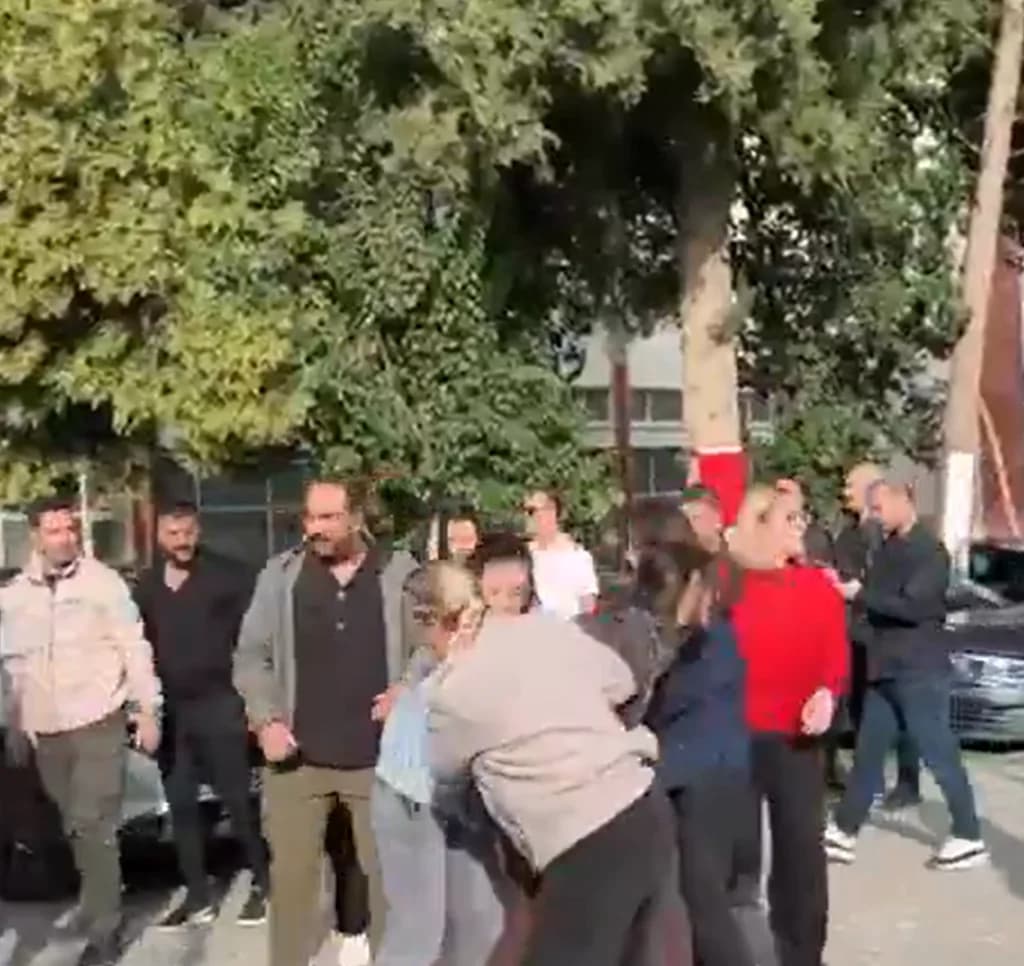 Ege Üniversitesi’nde Adalet Bakanı Yılmaz Tunç’a protesto: 5 öğrenci gözaltına alındı