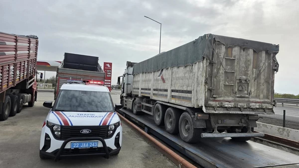 Edirne’de Taşıma Sınırını Aşan Kamyonlara Büyük Ceza