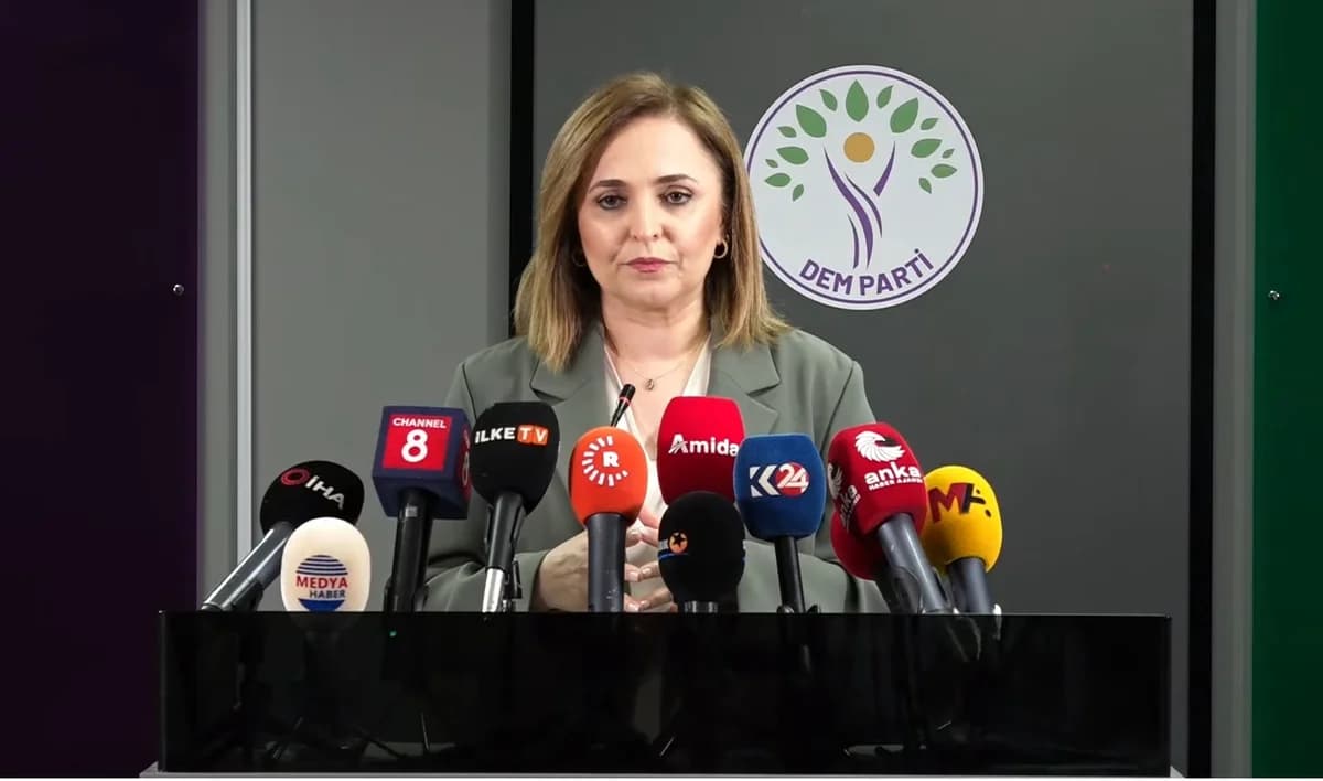 DEM Parti Sözcüsü Ayşegül Doğan: Tartışmaların Siyasi Zemin Üzerinde Yürütülmesi Gerek