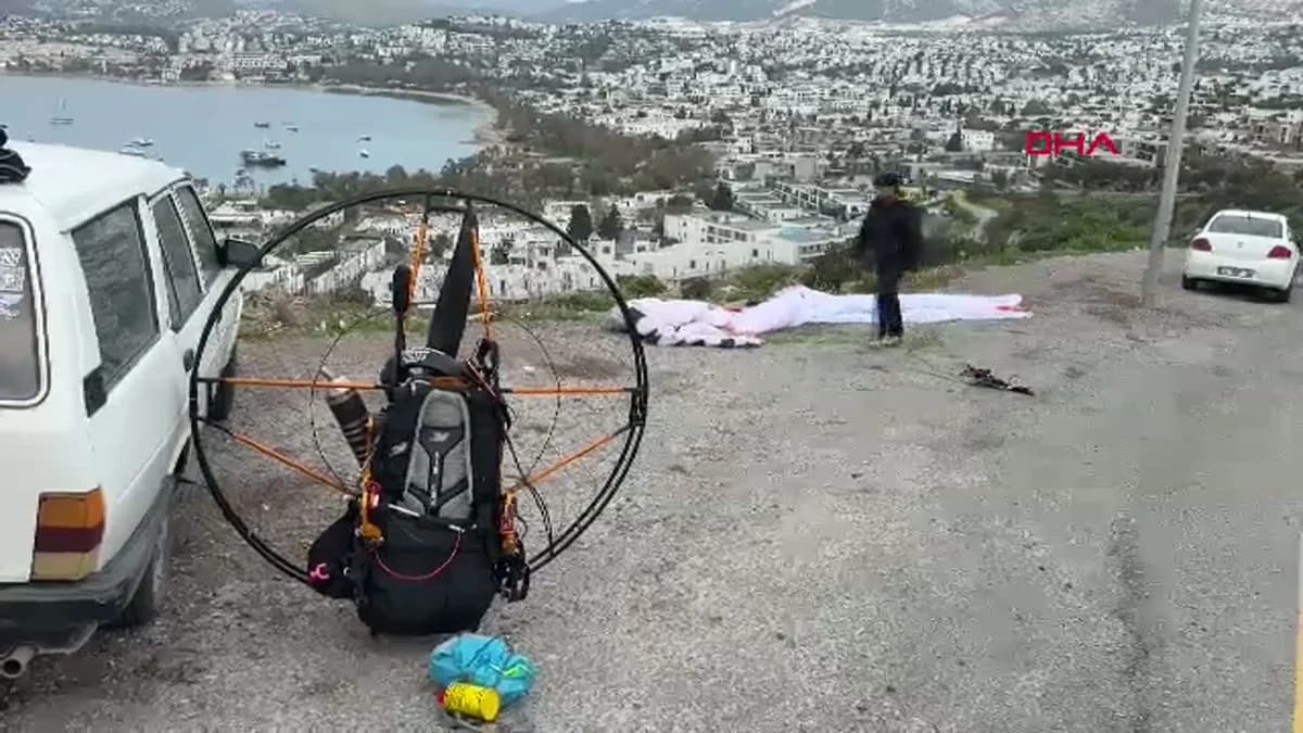 Bodrum’da 18 Mart Anması: Paramotorla Gökyüzünde Türk Bayrağı