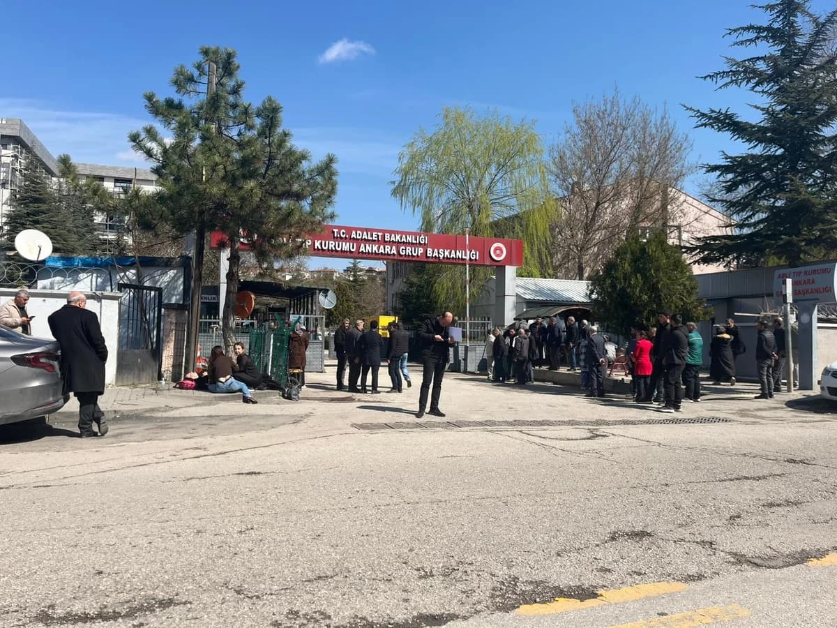 Ankara Çevre Yolu’nda Feci Kaza: 5 Kişi Hayatını Kaybetti