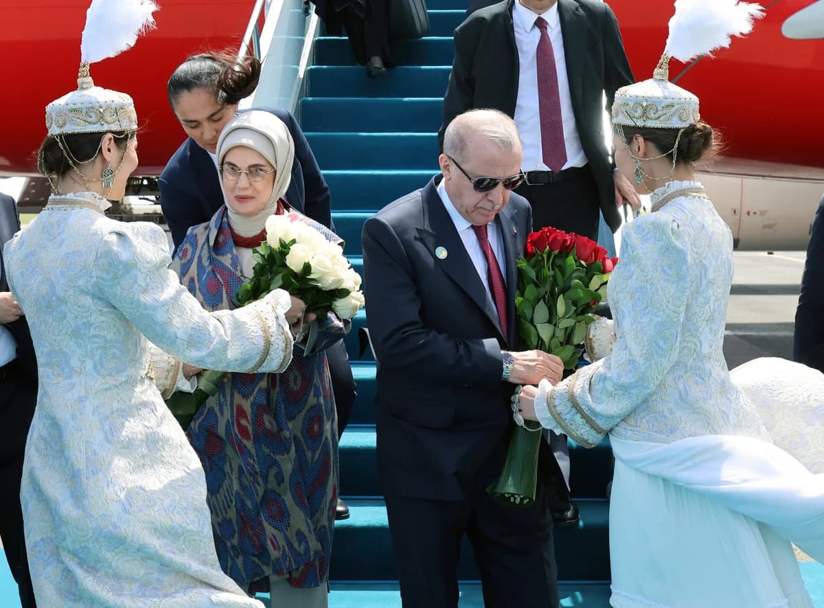 Cumhurbaşkanı Erdoğan, Türk Dünyasının Kalbi Türkistan’da Buluştu
