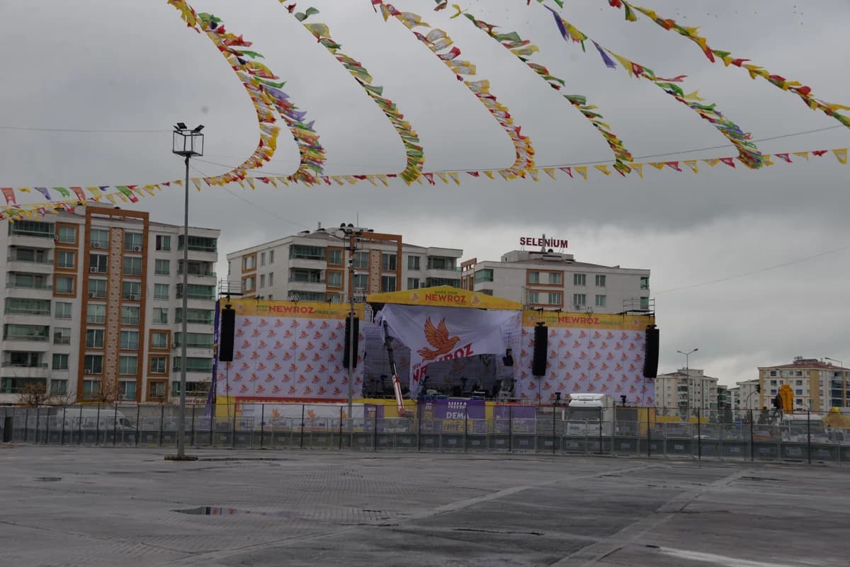 Diyarbakır’da Nevruz Kutlamaları İçin 5 Ton Odun Yakılacak