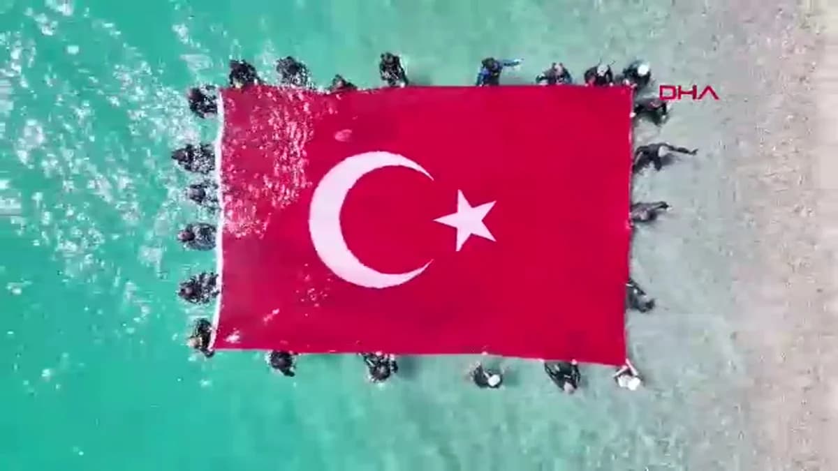 Antalya’da Mavi Akdeniz İçin Kıyı Temizliği Etkinliği Düzenlendi