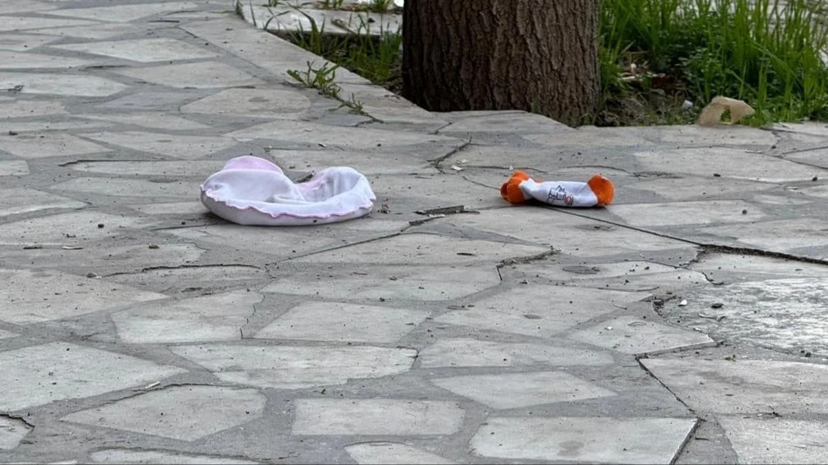Bebeğini pencereden atan anne akıl hastanesine sevk edildi