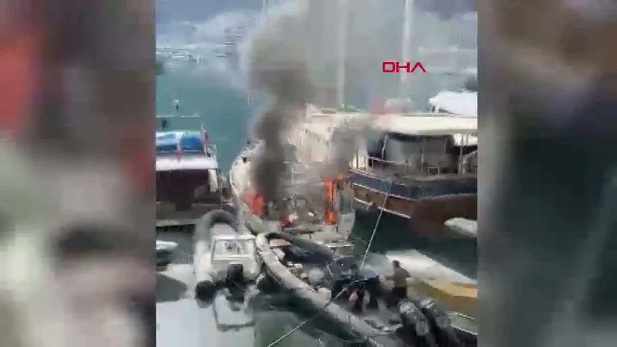 Fethiye’de Yelkenli Tekne Alev Alev Yandı