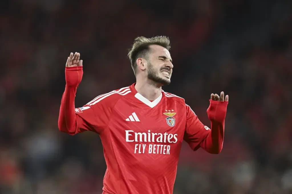 Kerem Aktürkoğlu Transferinde Şaşırtan Gelişme: Galatasaraylılardan Sosyal Medya Hamlesi