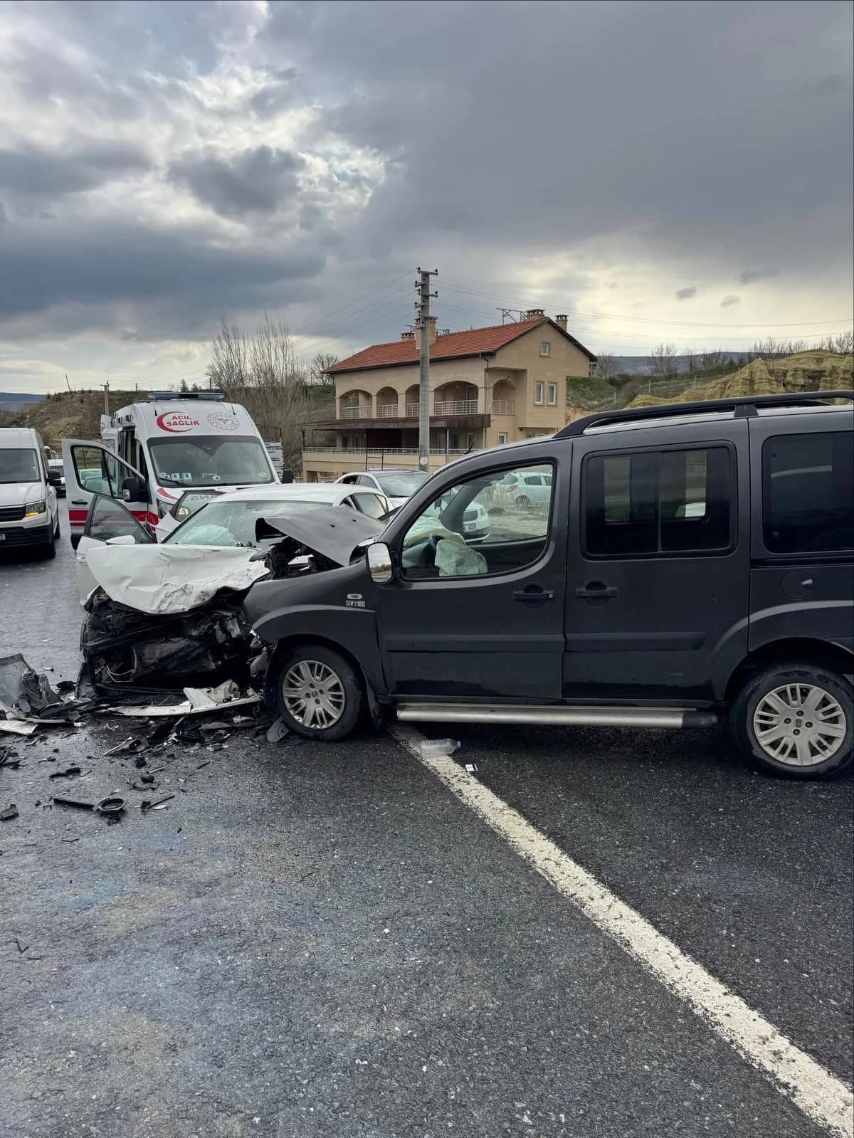 Nevşehir’de Trafik Kazası: 5 Kişi Yaralandı