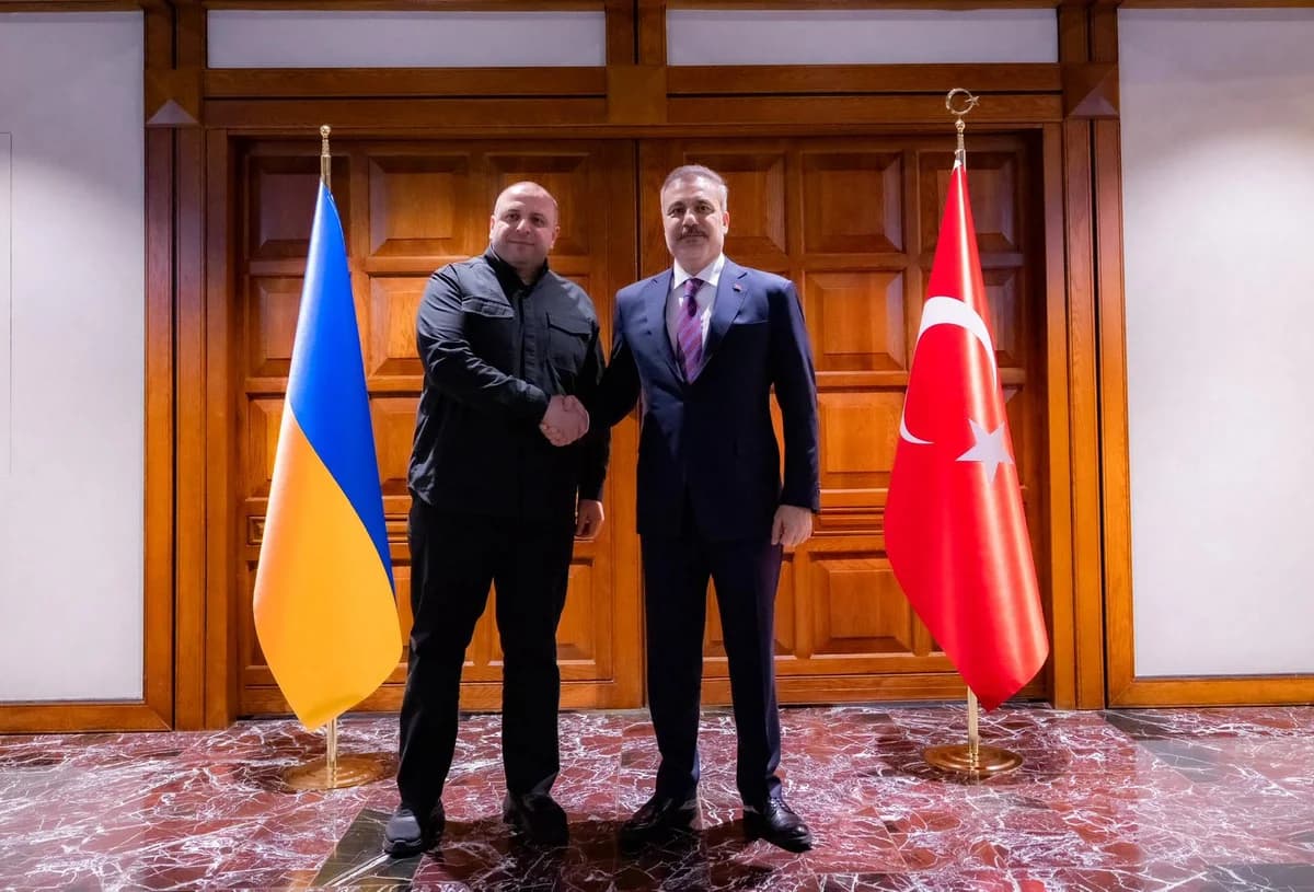 Bakan Hakan Fidan, Ukrayna’nın Güvenlik ve Savunma Konseyi Sekreteri Umerov ile Başkentte Buluştu