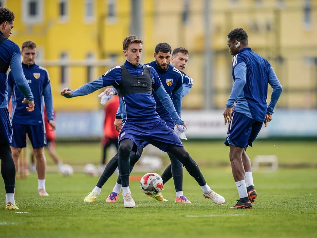 Zecorner Kayserispor Kasımpaşa Maçı İçin Taktiklerini Geliştiriyor