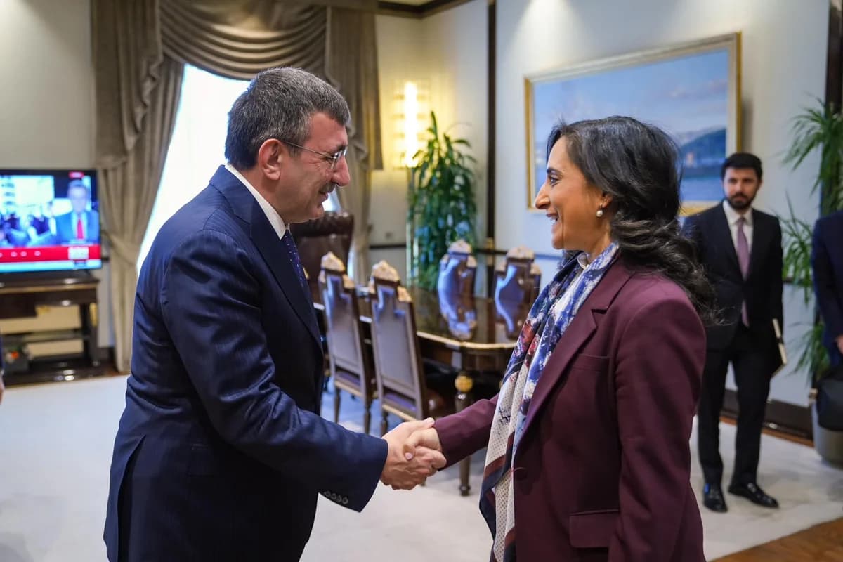 Cevdet Yılmaz, Kanada Dışişleri Bakanı Anita Anand ile Görüştü