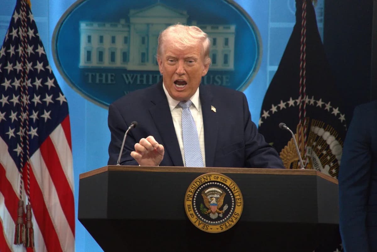 Trump’dan Sert Uyarı: İran İle Anlaşma Olmazsa Yeniden Bombalayabiliriz