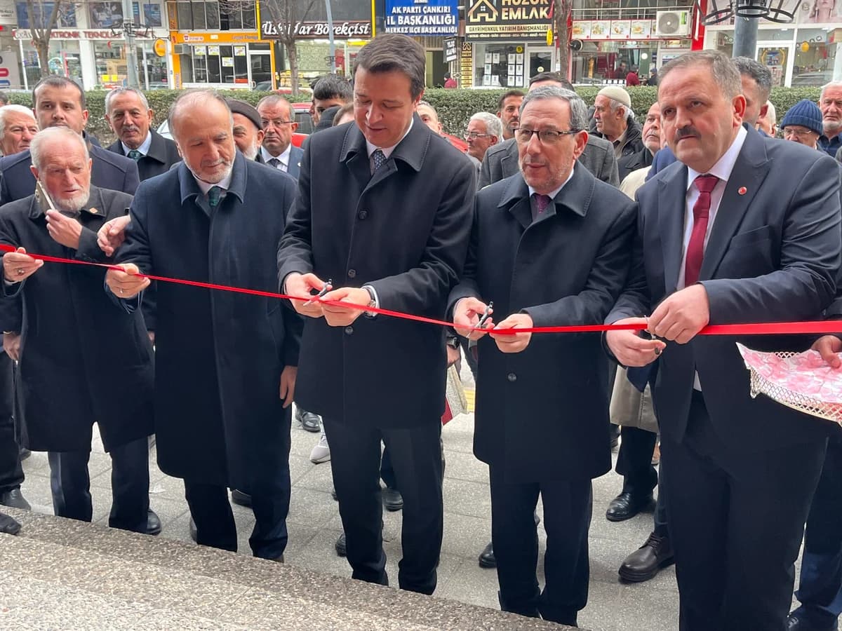 Mahmut Arıkan: Türkiye ve İran’ı Kandırmak İsteyen Güçler Var