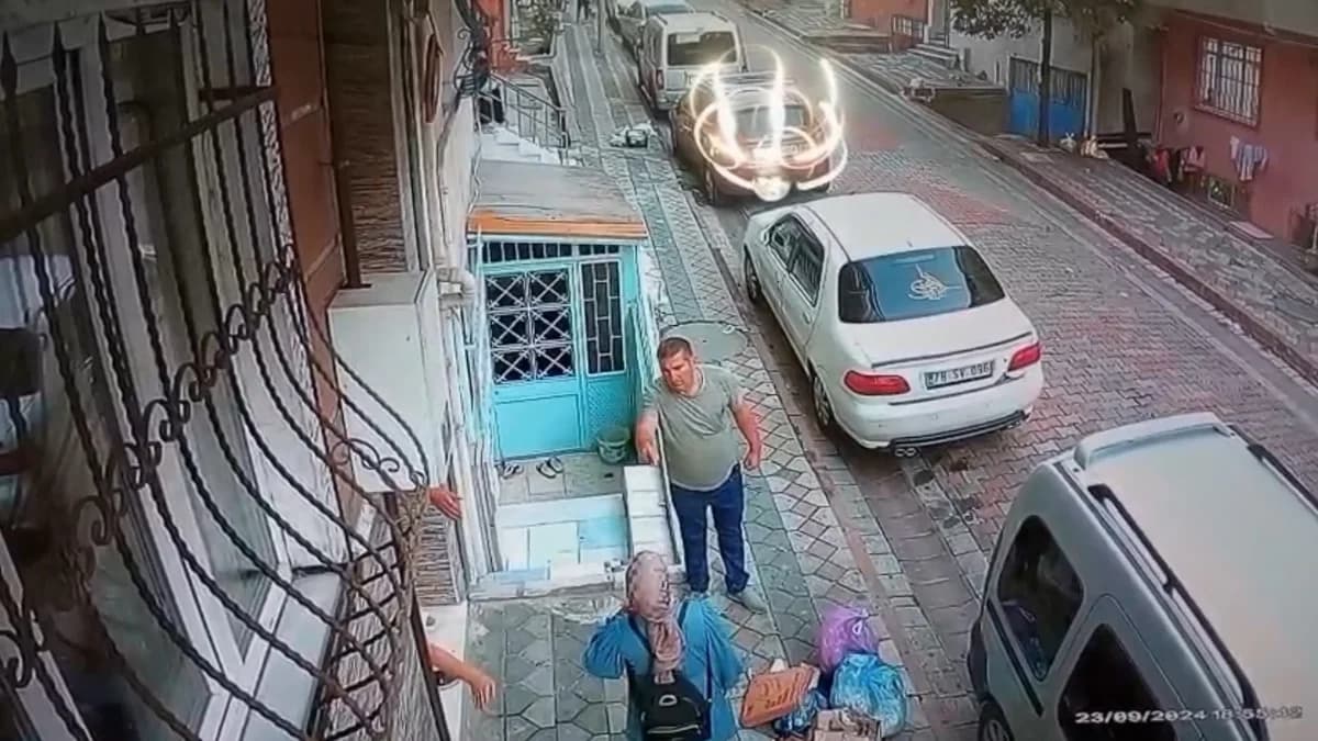 Sultangazi’de Komşu Kavgası: Yılların Husumeti Sokakta Patlak Verdi