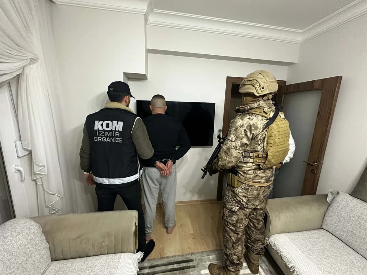 İzmir’de ‘Genç Osman Çetesi’ Operasyonunda 7 Kişi Tutuklandı