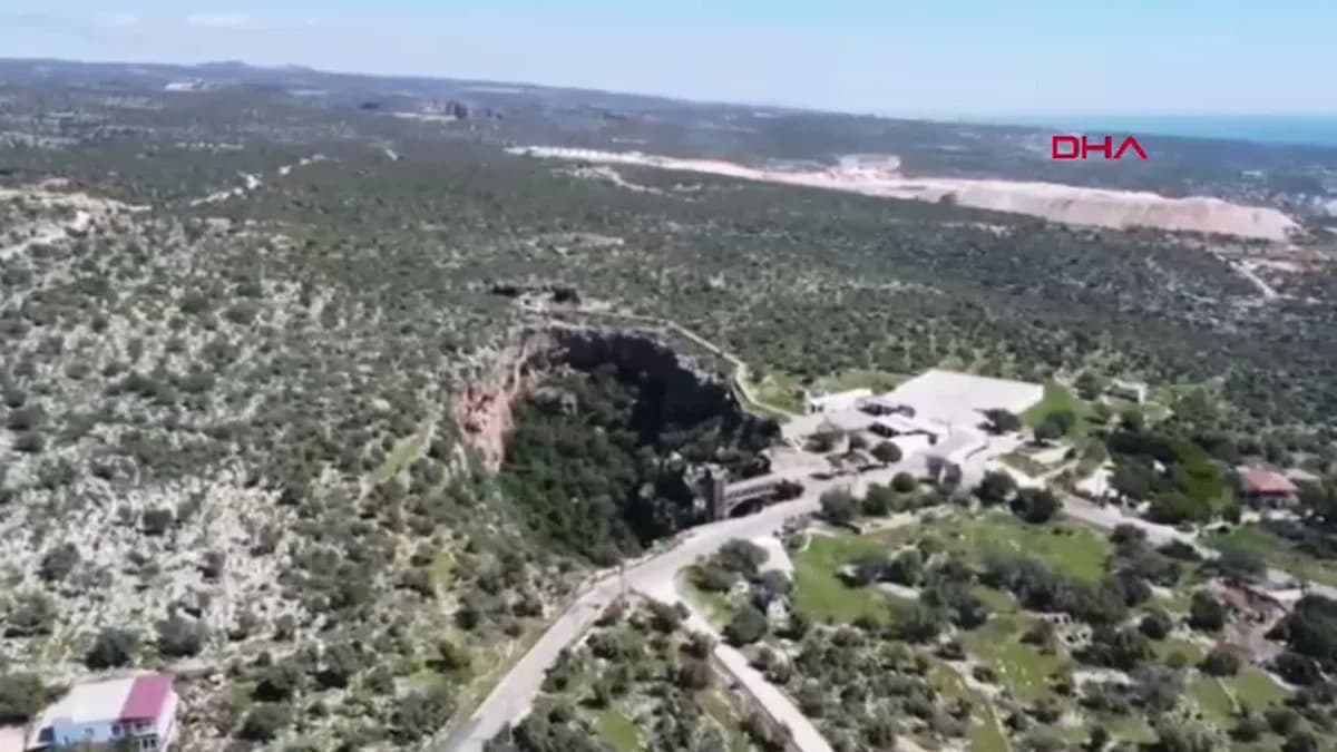 Mersin Cennet Mağarası’nda 13 Yıl Sonra Yeniden Su Sevinci
