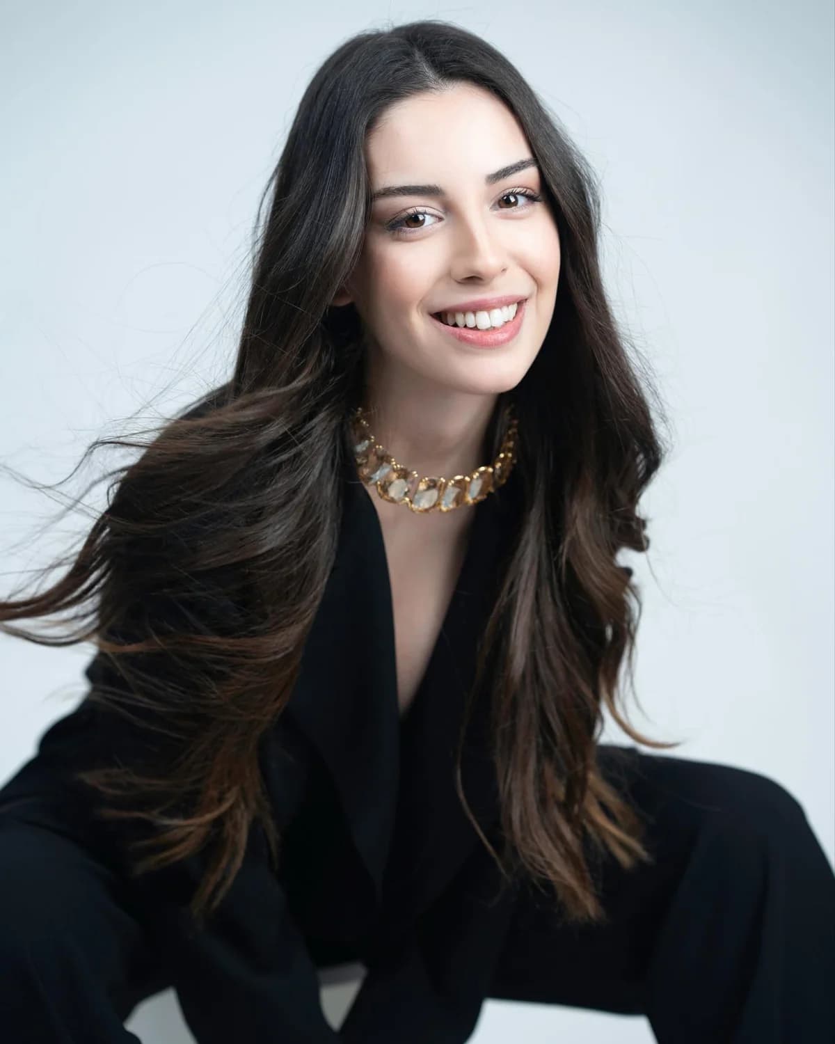 Kızılcık Şerbeti’nde Çimen Sürprizi: Selin Türkmen Geri Dönüyor!