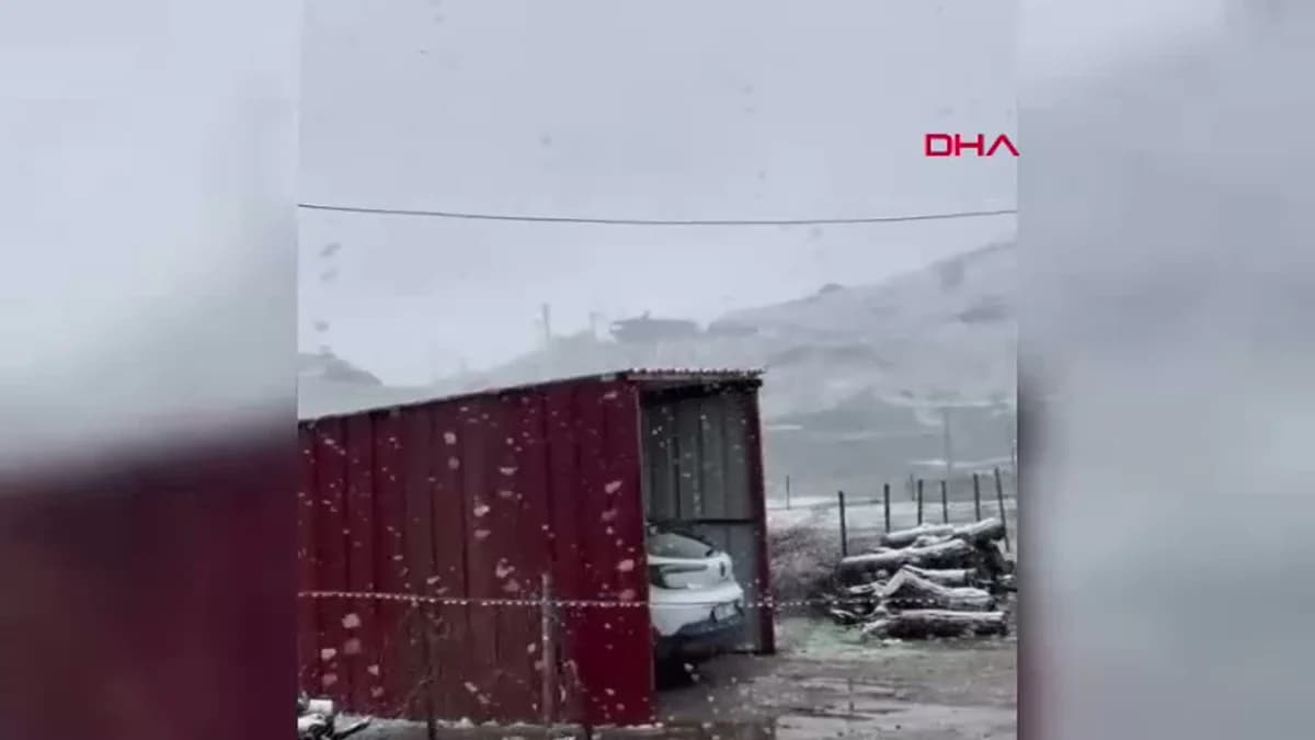 Siirt’in Yüksek Kesimlerinde Kar Yağışı Etkili Oldu