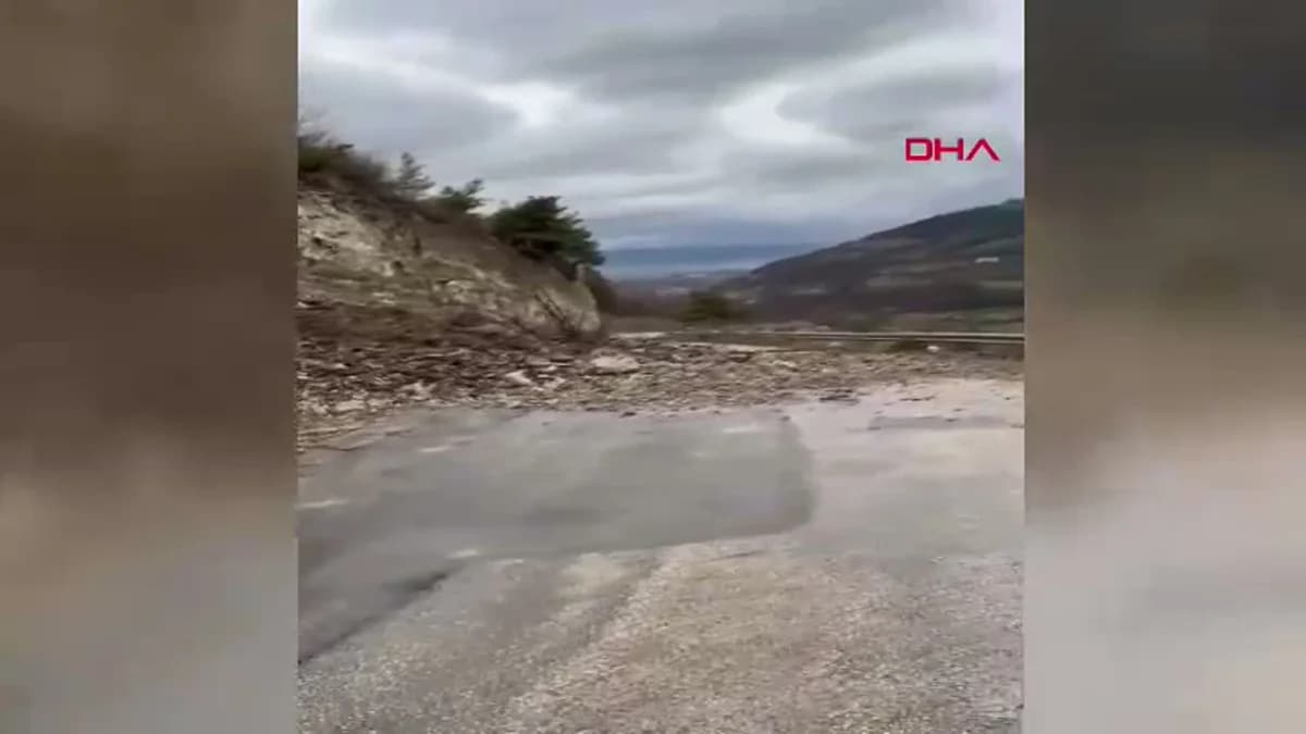 Bursa’da Sağanak Yağış ve Fırtına Sonrası Heyelan