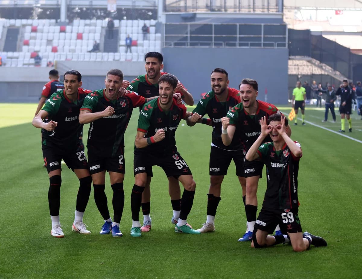 Karşıyaka’dan 5. Galibiyet: Play-Off’a Güçlü Bir Adım