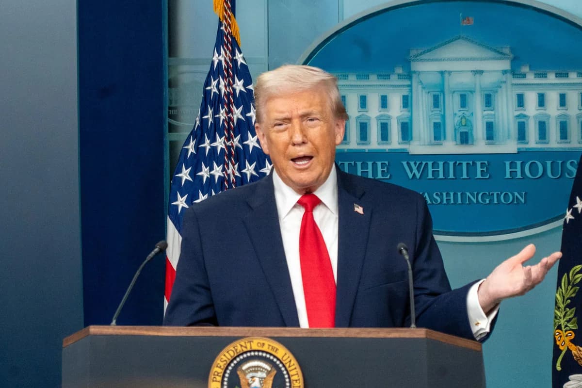 Trump: İran Hürmüz Boğazı’nda Günde 500 Milyon Dolar Kaybetmekte