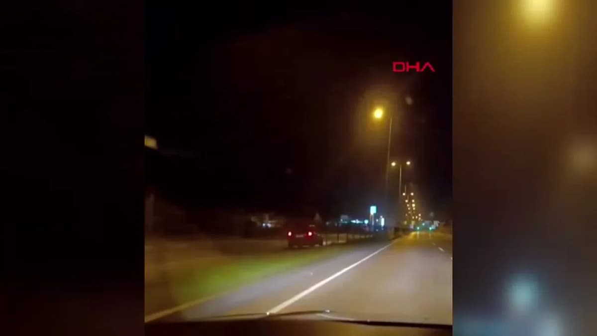 Bartın’da Ters Yönde İlerleyen Otomobilin Korkutucu Anları Kaydedildi