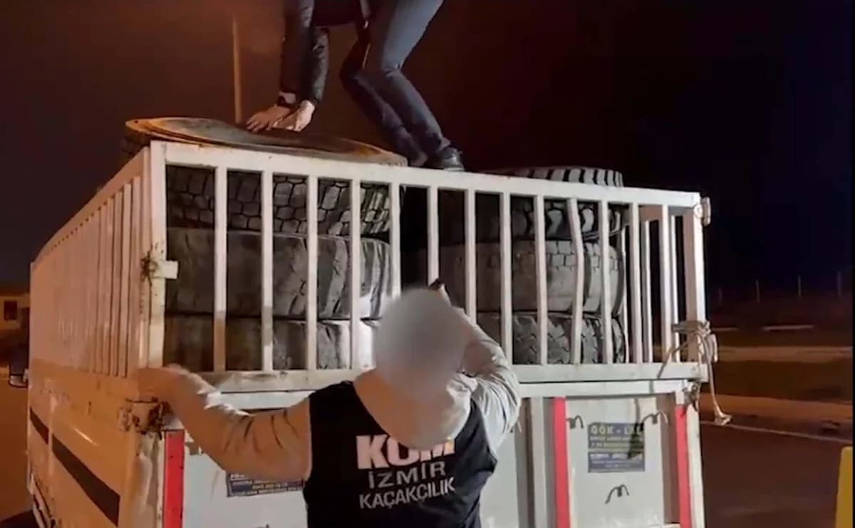 Kemalpaşa’da Gizli Kaçak Sigara Operasyonu: 8 Bin 550 Paket Ele Geçirildi