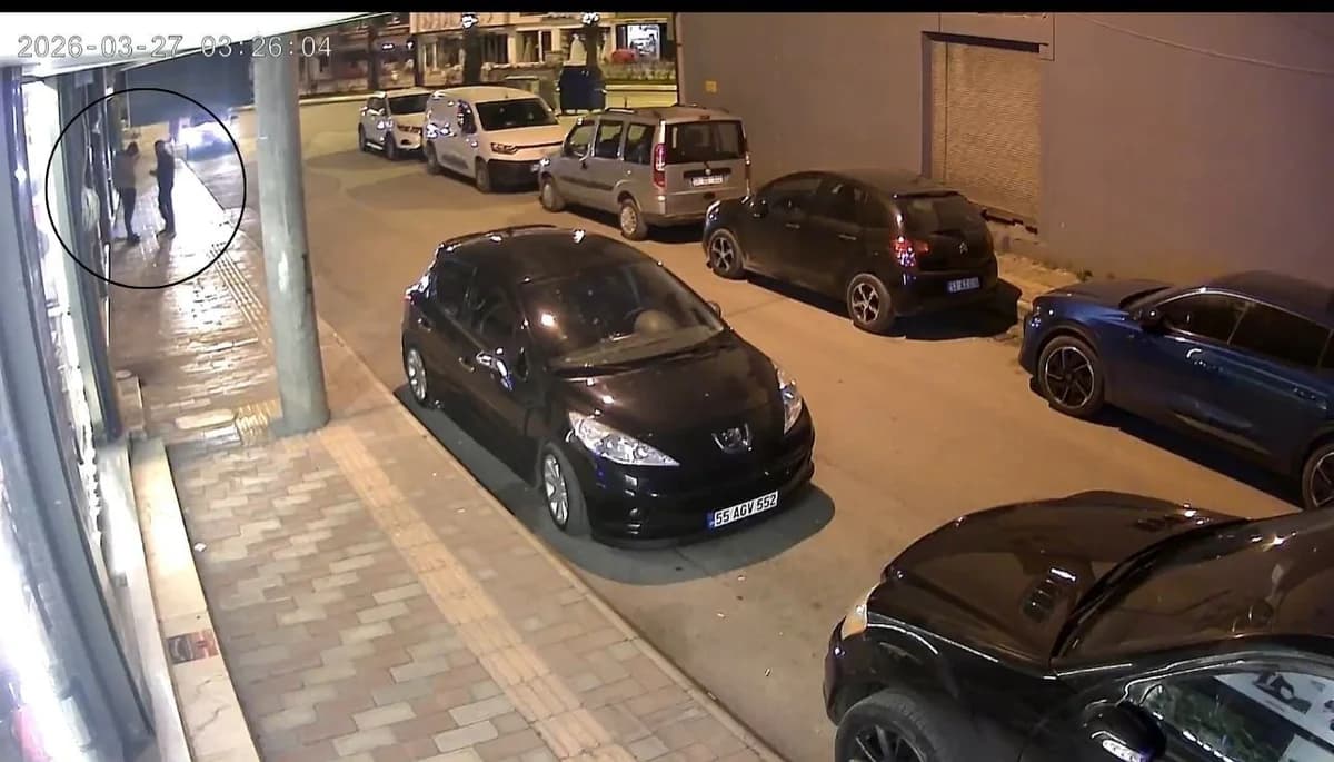 Bafra’da Silahlı Kavga: Kendisine Saldıran Kişiyi Vurarak Ağır Yaraladı