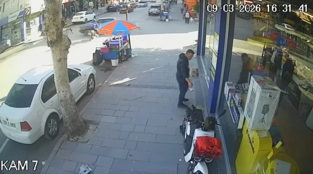 Motosiklet ile otomobil çarpıştı: 1 yaralı