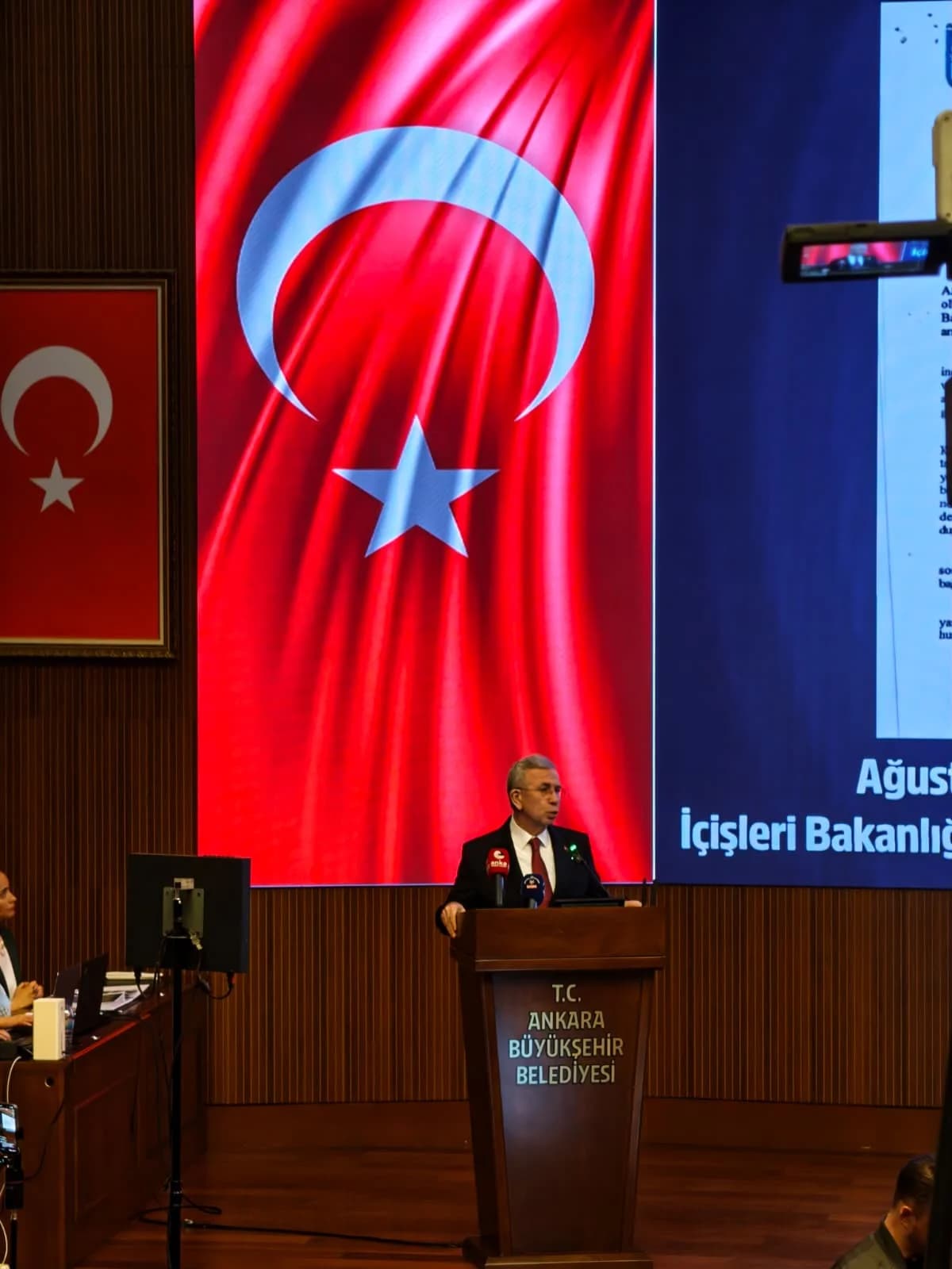 Mansur Yavaş’tan Kamu Malına El Uzatanlara Sert Mesaj