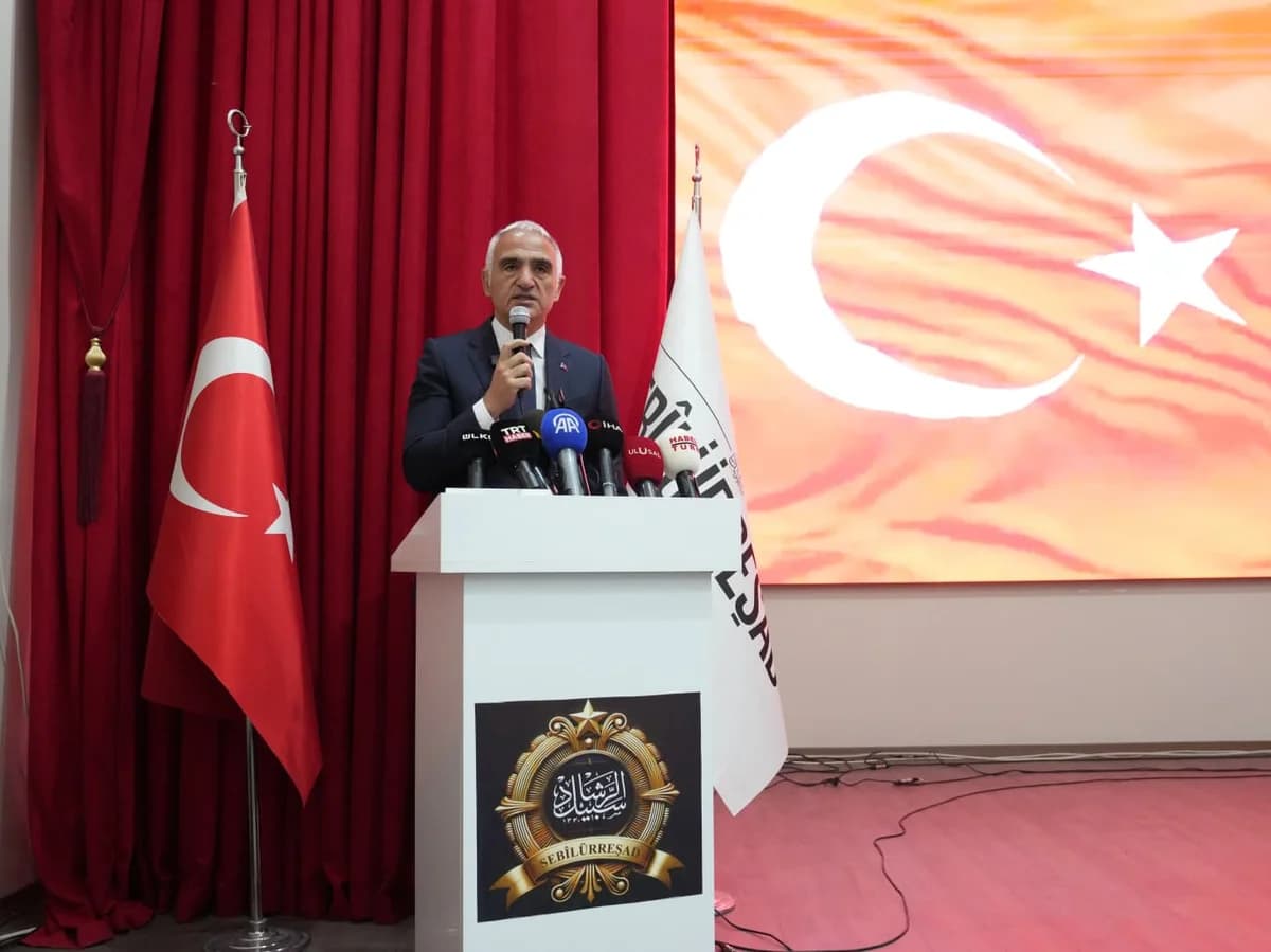 Bakan Ersoy’dan İstiklal Marşı Vurgusu: Gelecek Nesillere Aktarmalıyız