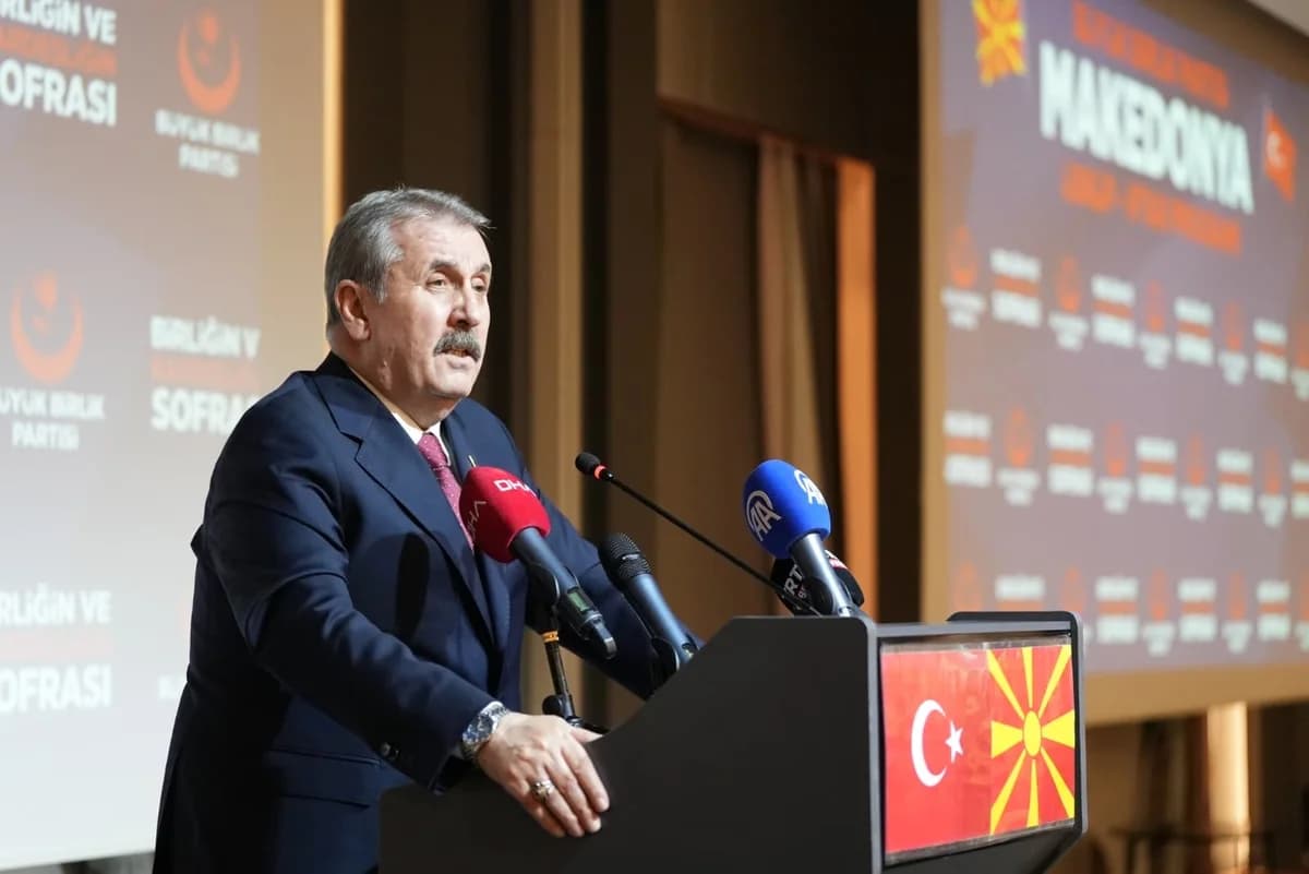 Mustafa Destici Üsküp’te Ramazan İftarı Programında Konuştu